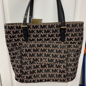 MICHAEL KORS WOMEN MD PKT MF TOTE NEW